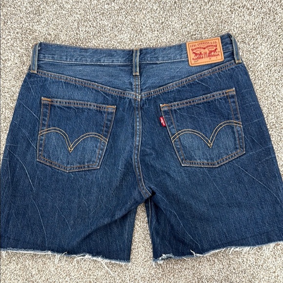 Levi's Women's Blue Jean Shorts - Picture 3 of 6